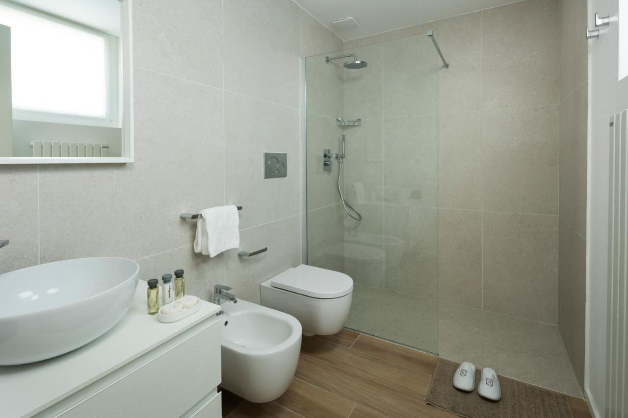 The Palm Riccione Aparthotel Bagian luar foto
