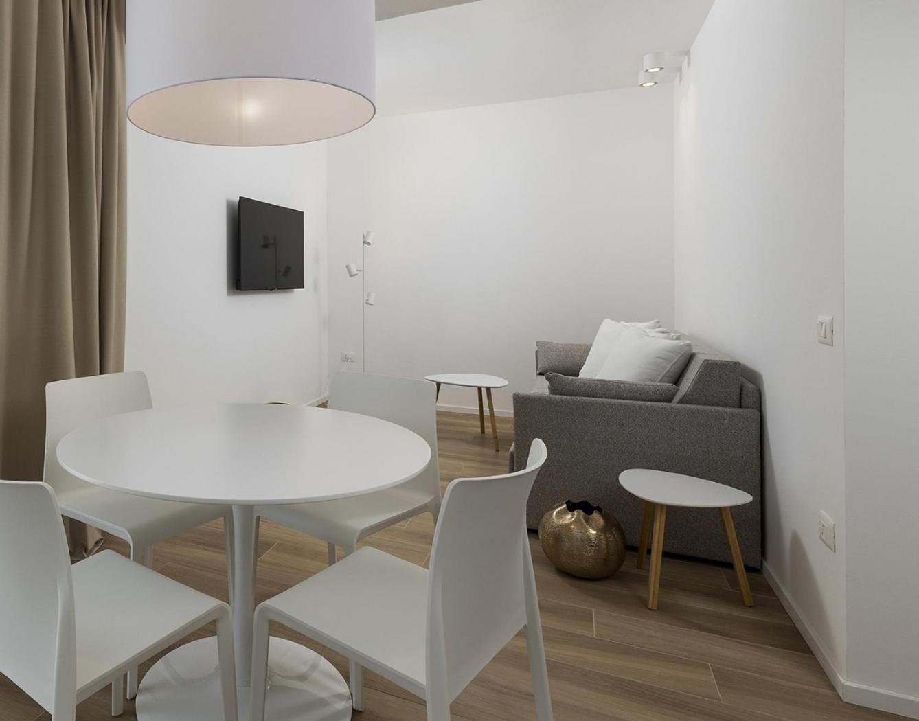 The Palm Riccione Aparthotel Ruang foto